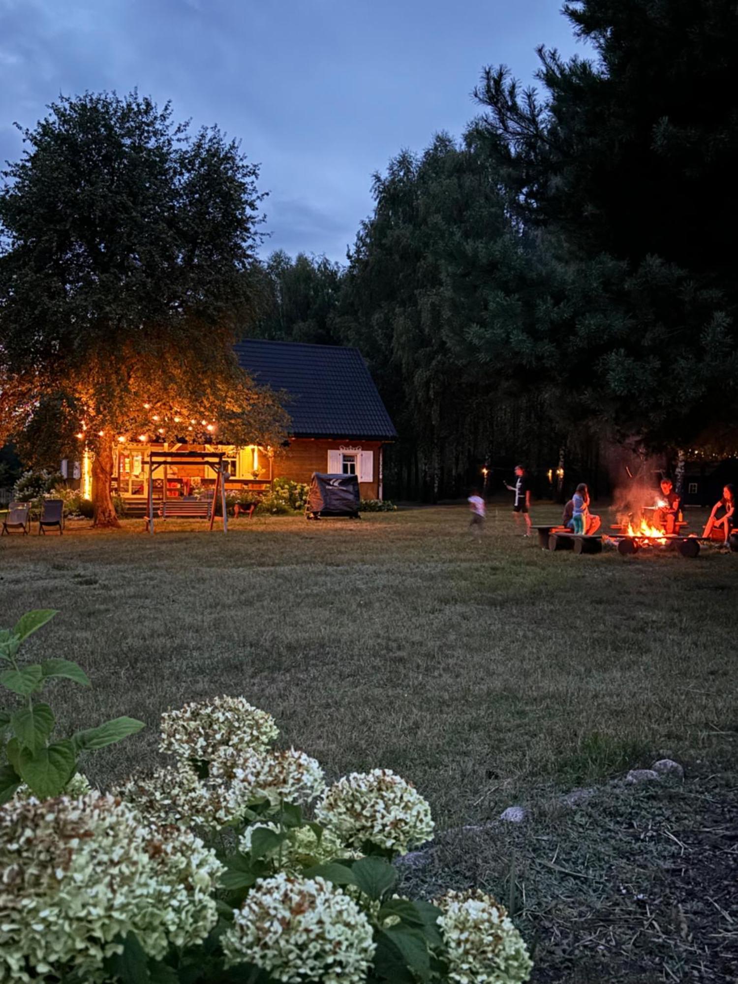 Villa Wakacyjny Dom W Sakach à Kleszczele Extérieur photo